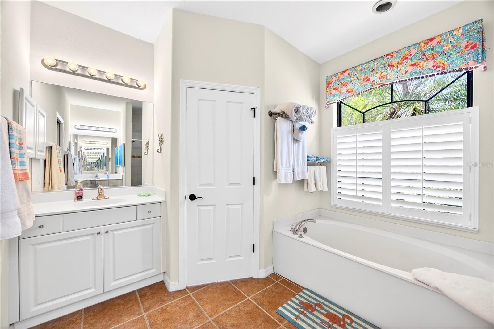 243 ROTONDA BLVD E, ROTONDA WEST, FL, 33947