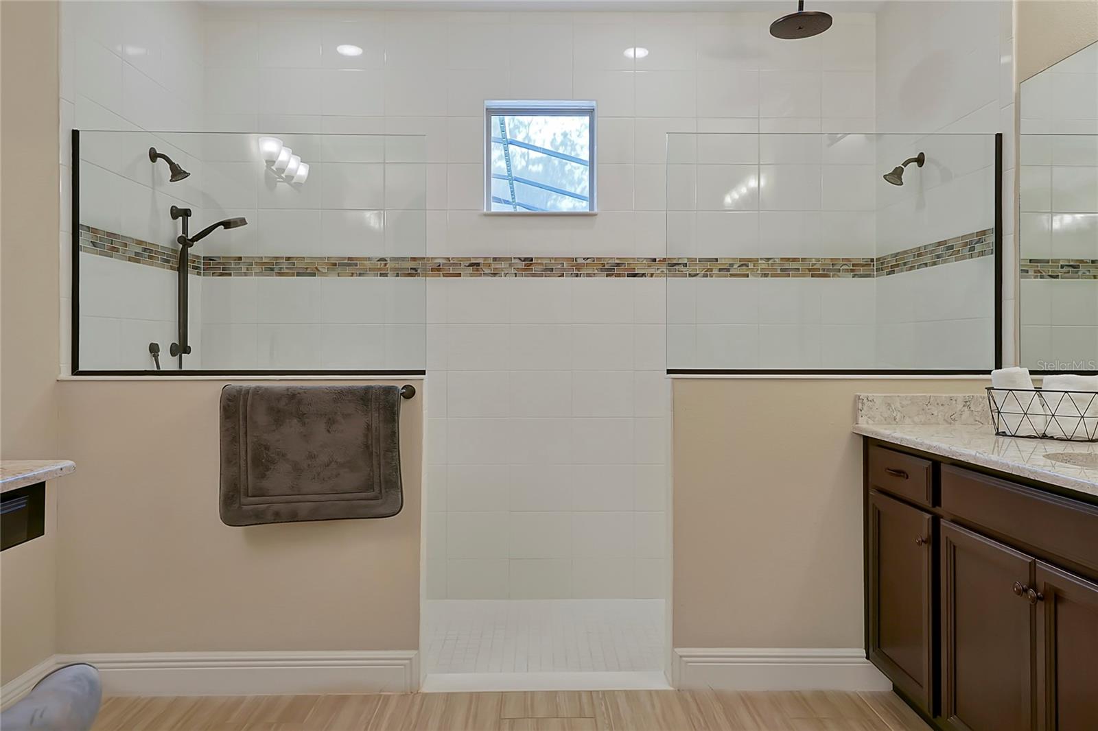 9827 BEACH PORT DR, WINTER GARDEN, FL, 34787