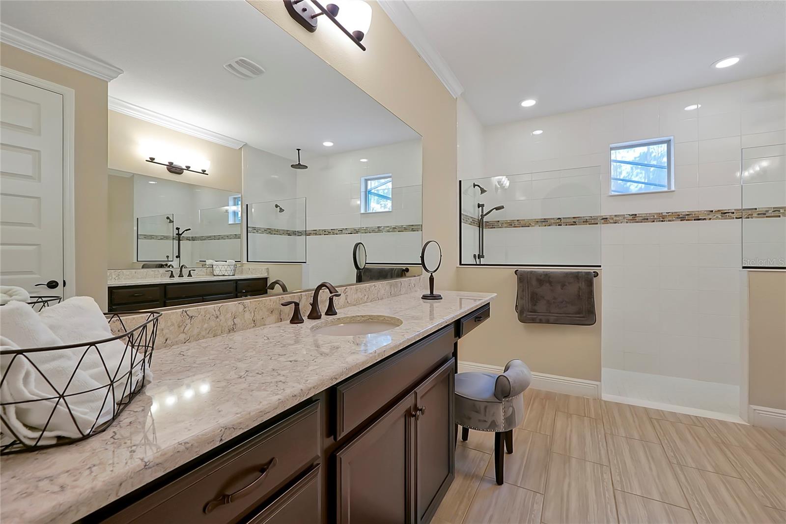9827 BEACH PORT DR, WINTER GARDEN, FL, 34787