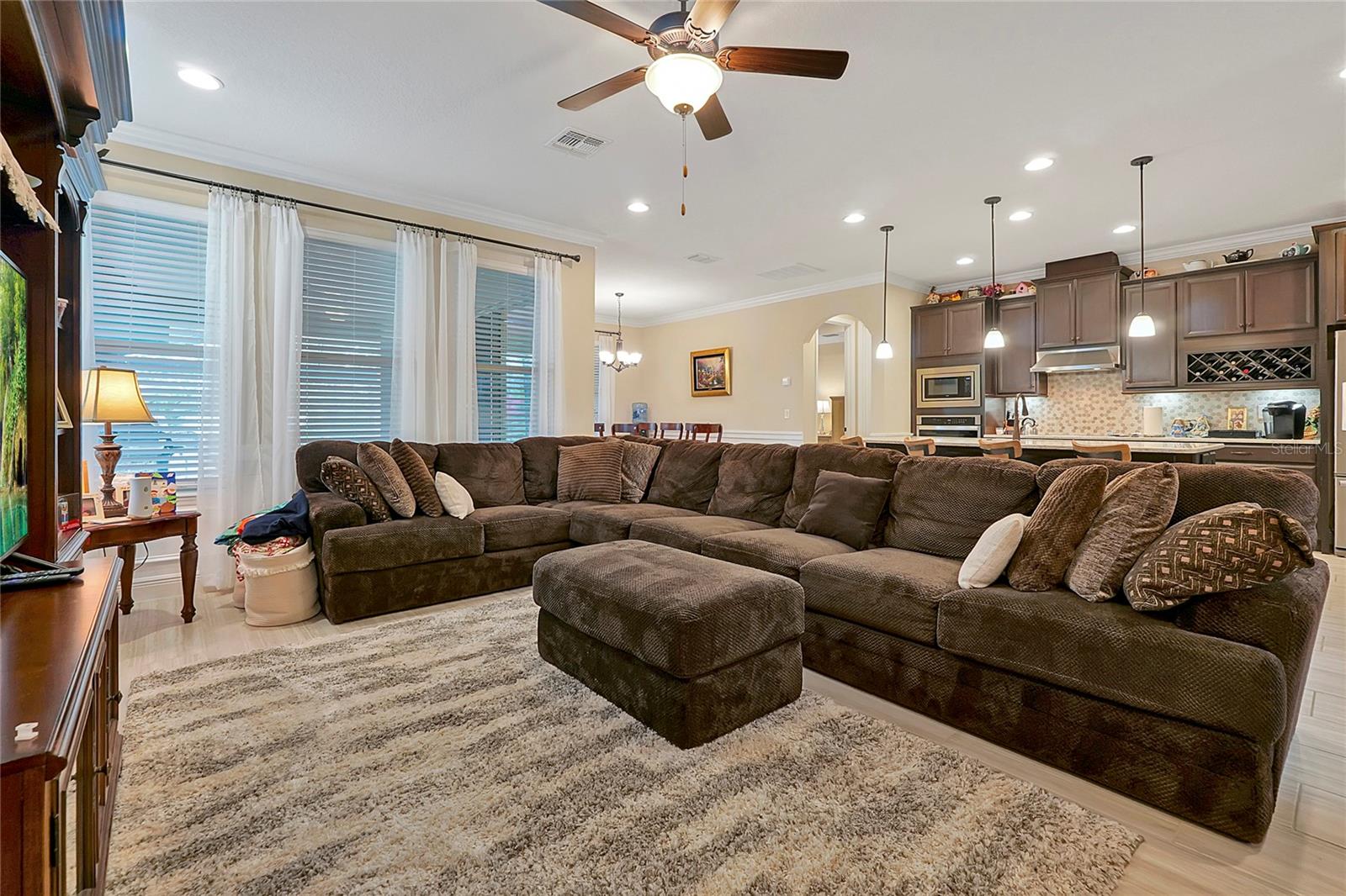 9827 BEACH PORT DR, WINTER GARDEN, FL, 34787