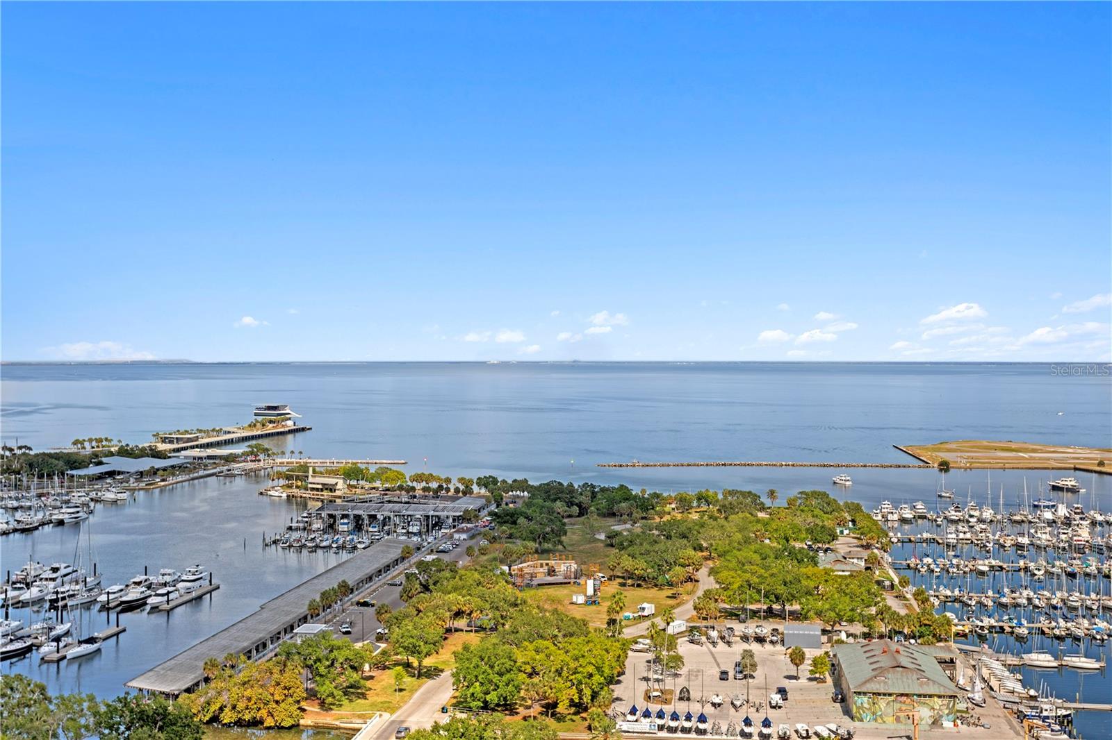 175 1ST ST S #2307, ST PETERSBURG, FL, 33701