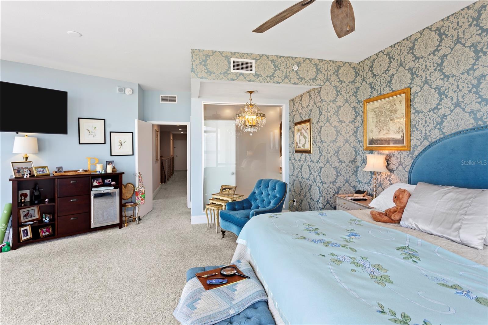 175 1ST ST S #2307, ST PETERSBURG, FL, 33701