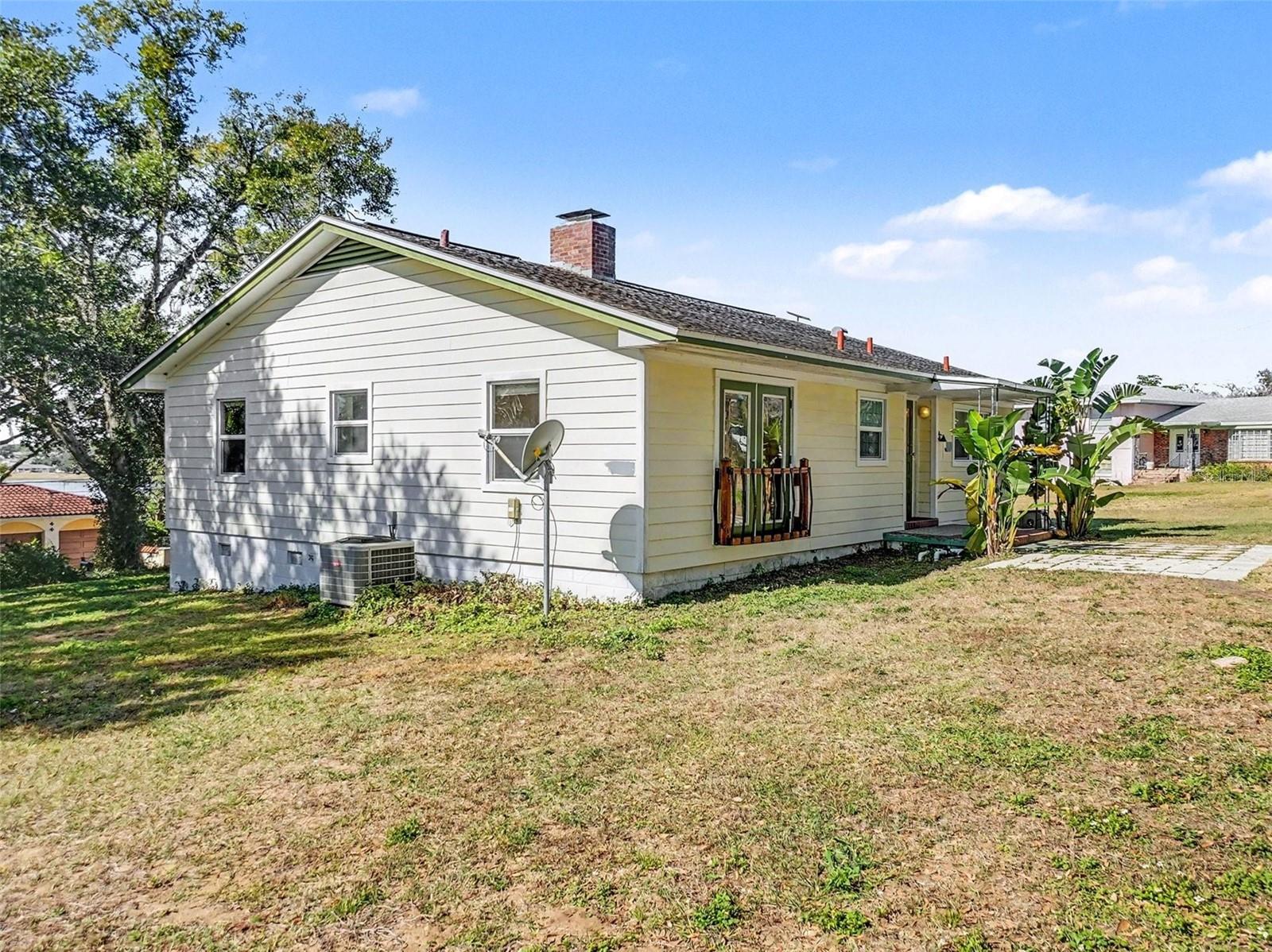 1725 HAMILTON ST, EUSTIS, FL, 32726