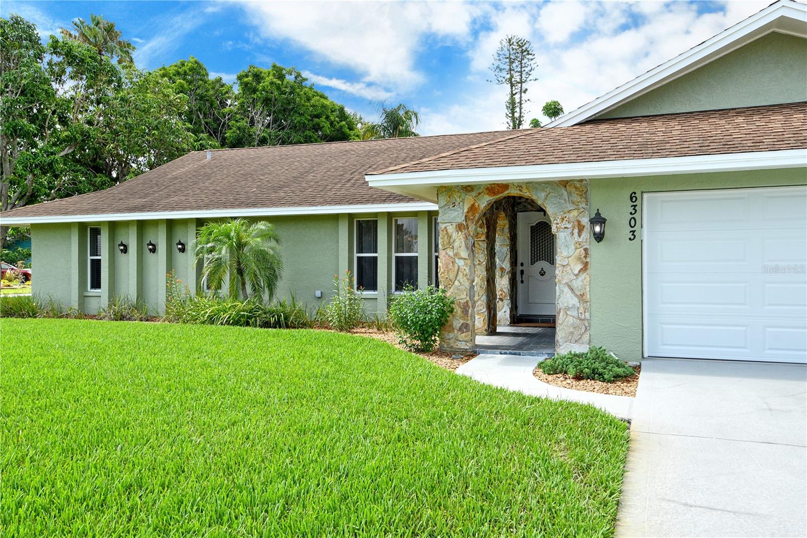 6303 3RD AVE NW, BRADENTON, FL, 34209