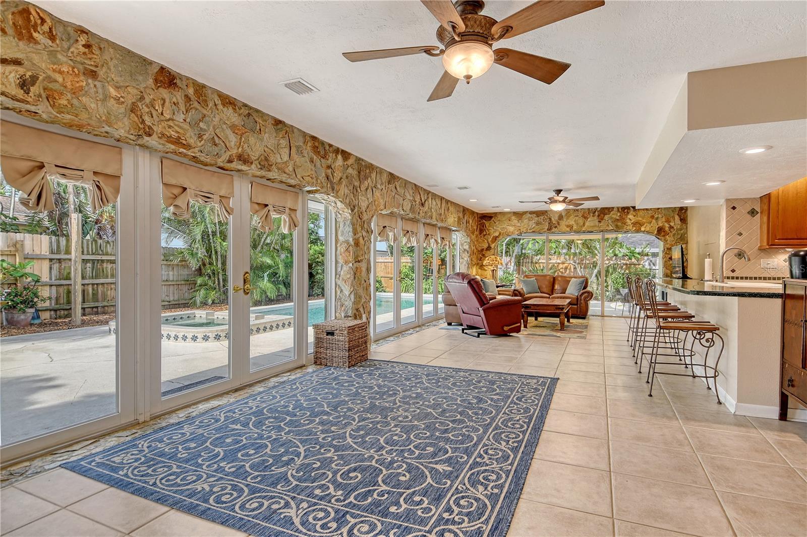 6303 3RD AVE NW, BRADENTON, FL, 34209
