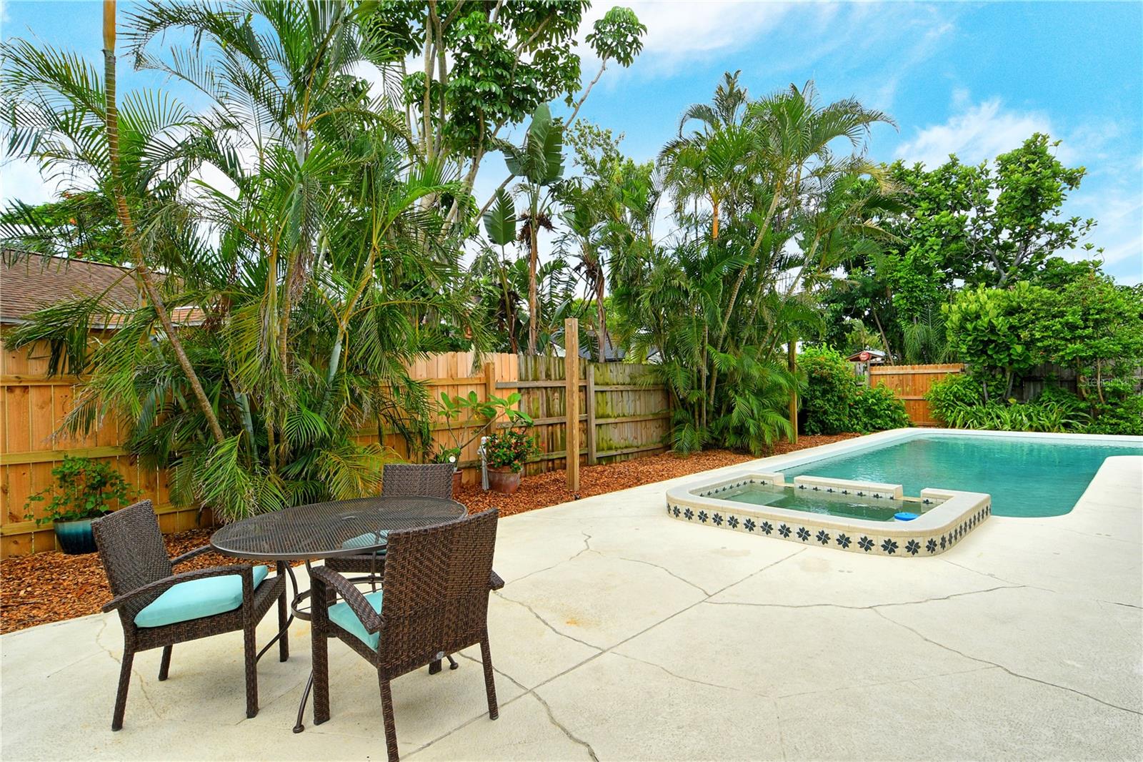 6303 3RD AVE NW, BRADENTON, FL, 34209