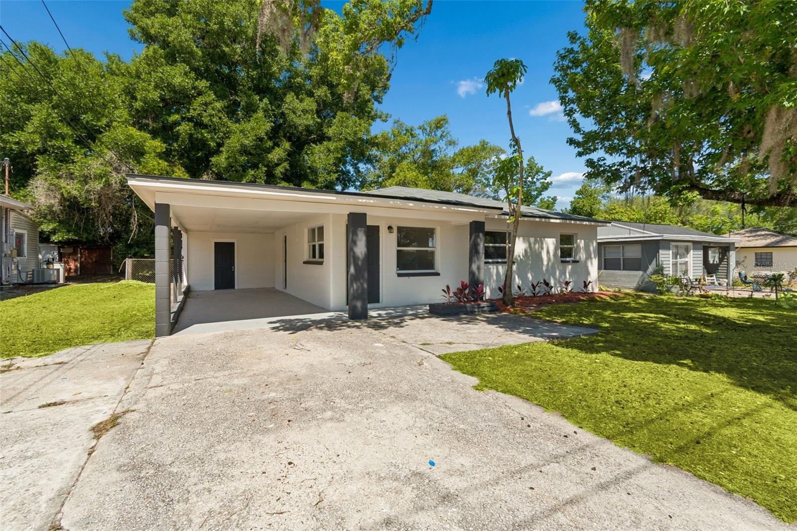 11206 N ARDEN AVE, TAMPA, FL, 33612