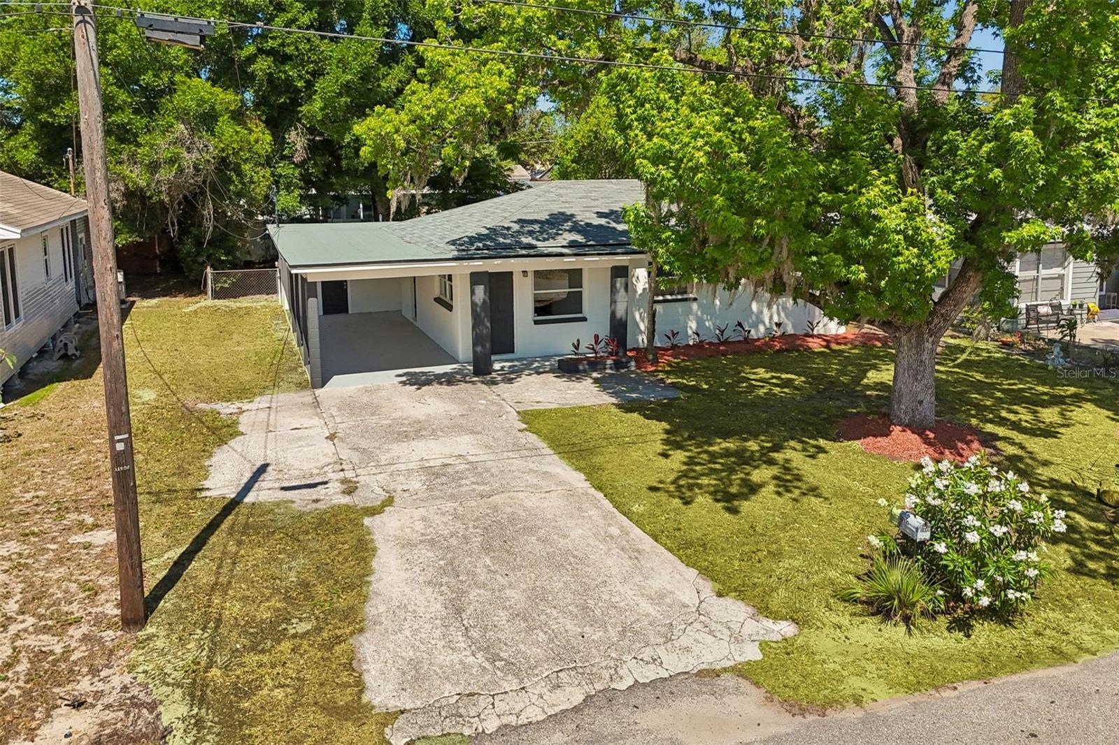 11206 N ARDEN AVE, TAMPA, FL, 33612