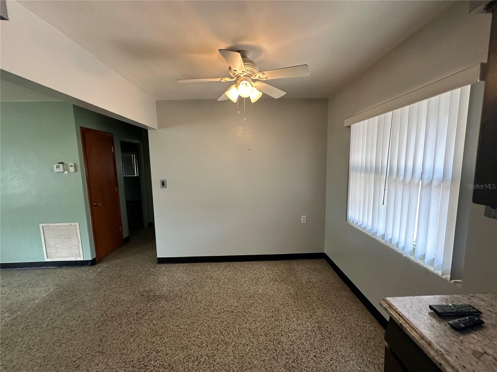 9 ORCHID DR, DEBARY, FL, 32713