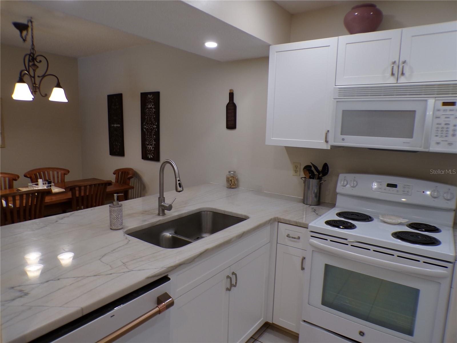 622 BIRD BAY DR S #203, VENICE, FL, 34285