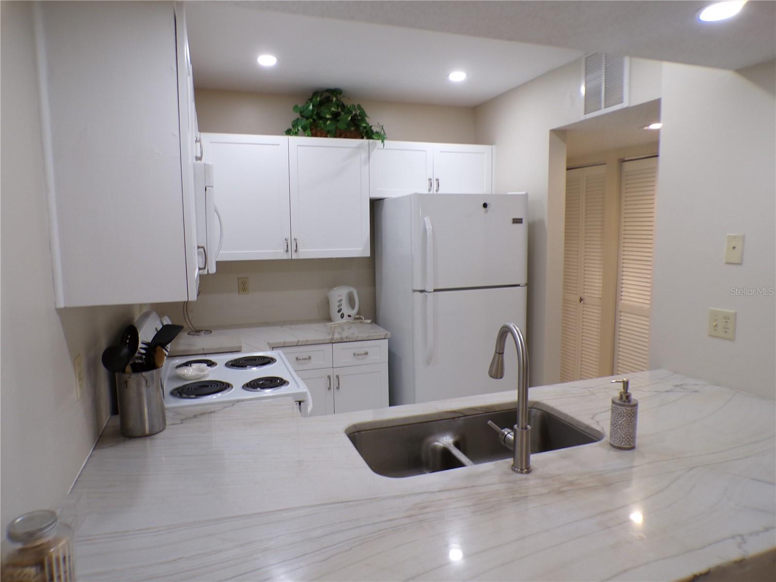 622 BIRD BAY DR S #203, VENICE, FL, 34285