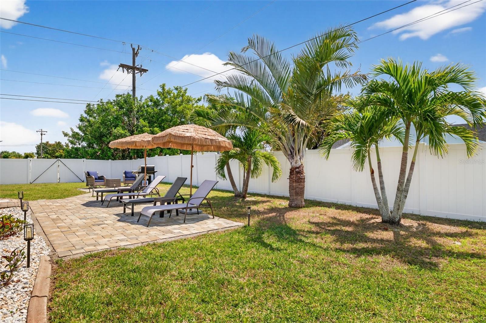 402 SW 37TH LN, CAPE CORAL, FL, 33914