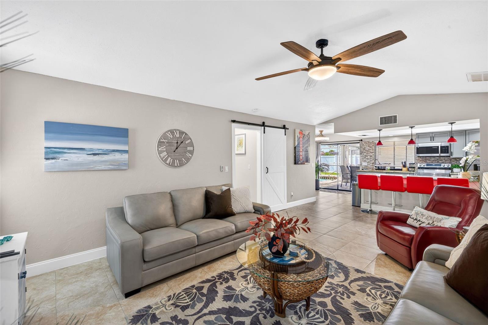402 SW 37TH LN, CAPE CORAL, FL, 33914