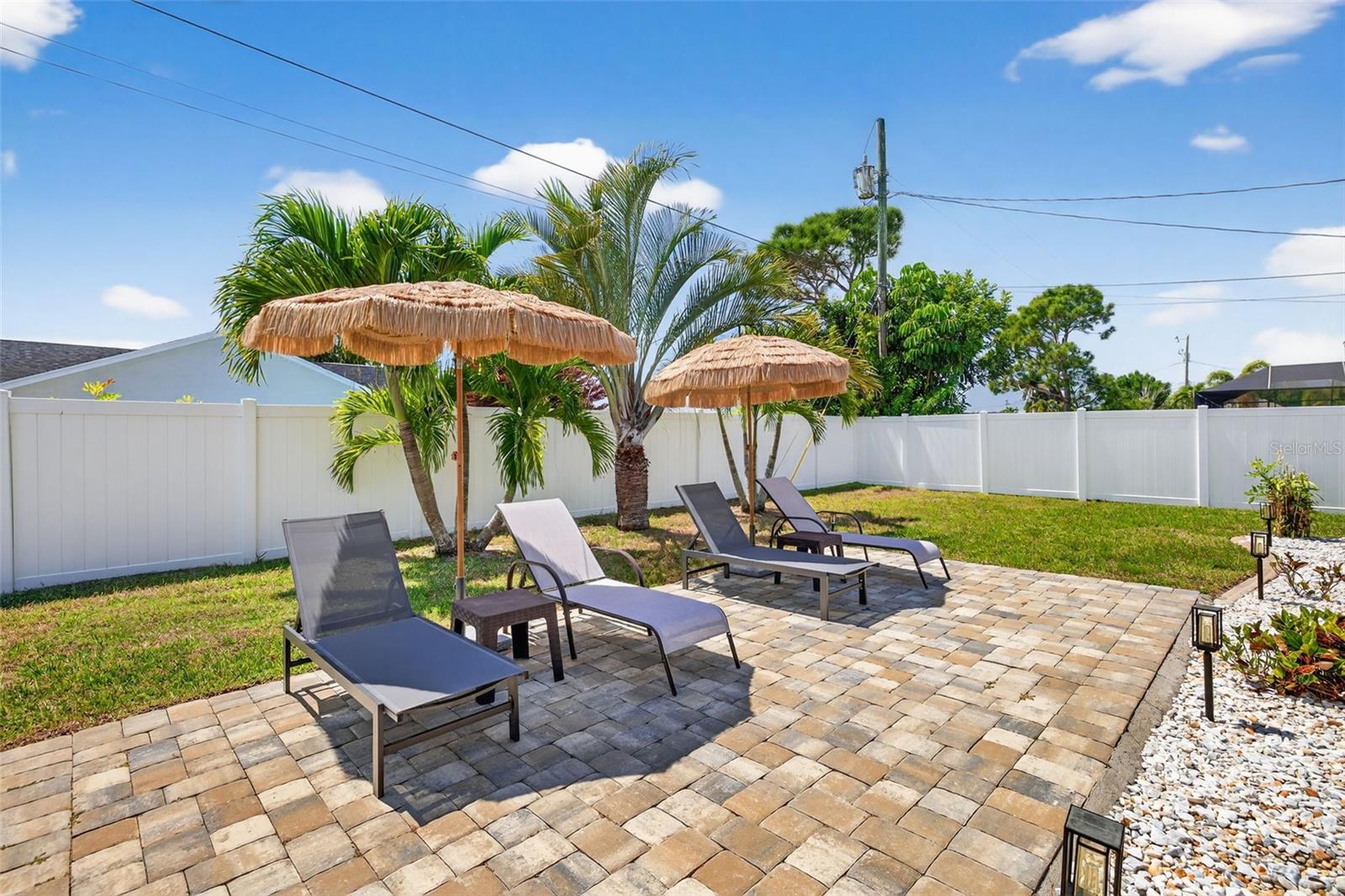 402 SW 37TH LN, CAPE CORAL, FL, 33914