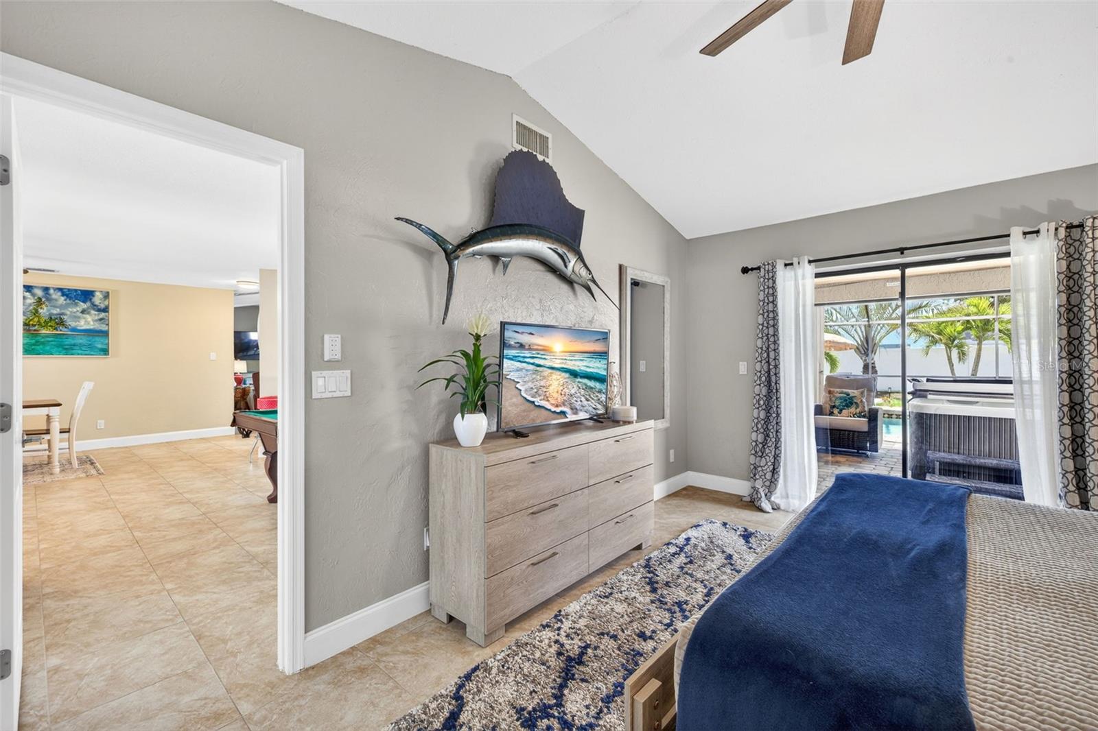 402 SW 37TH LN, CAPE CORAL, FL, 33914