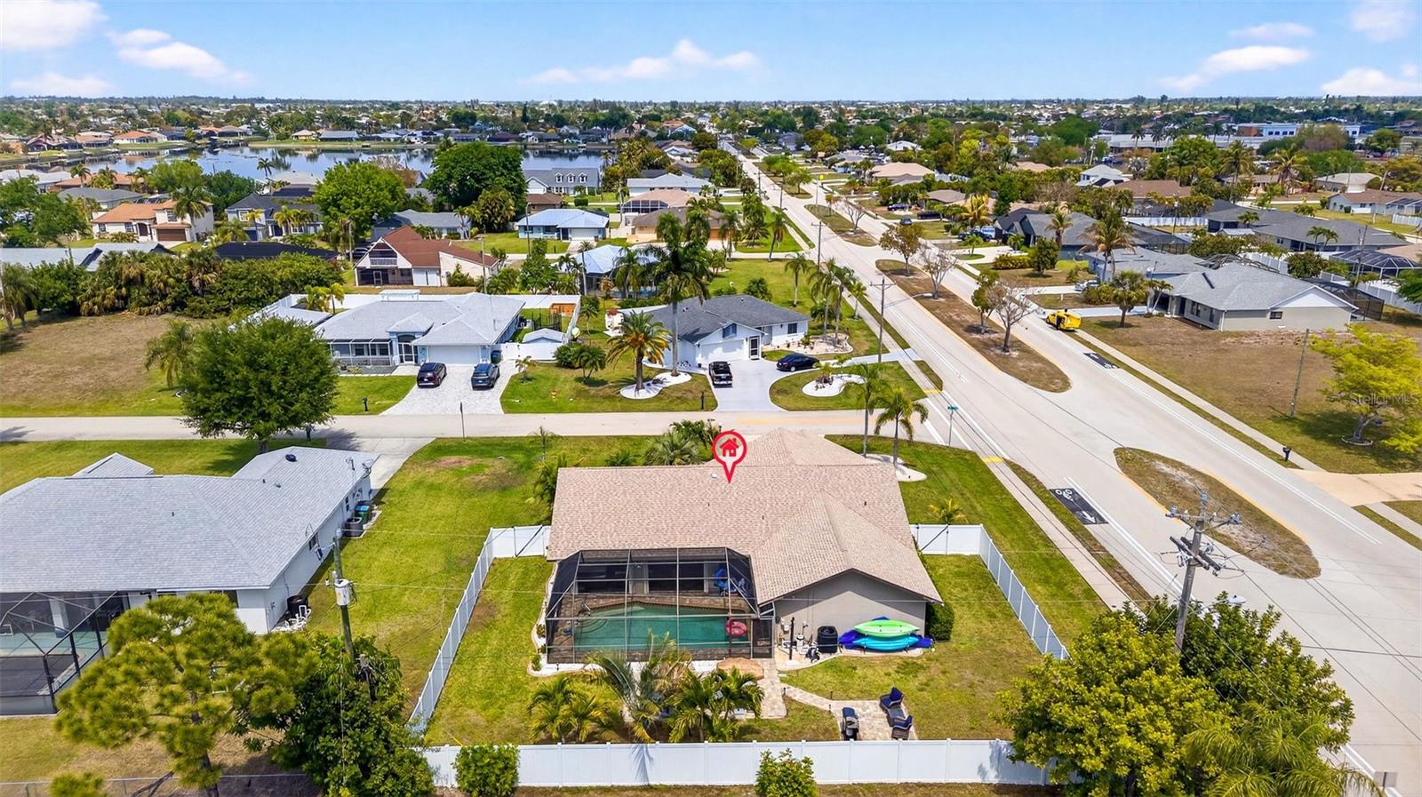 402 SW 37TH LN, CAPE CORAL, FL, 33914