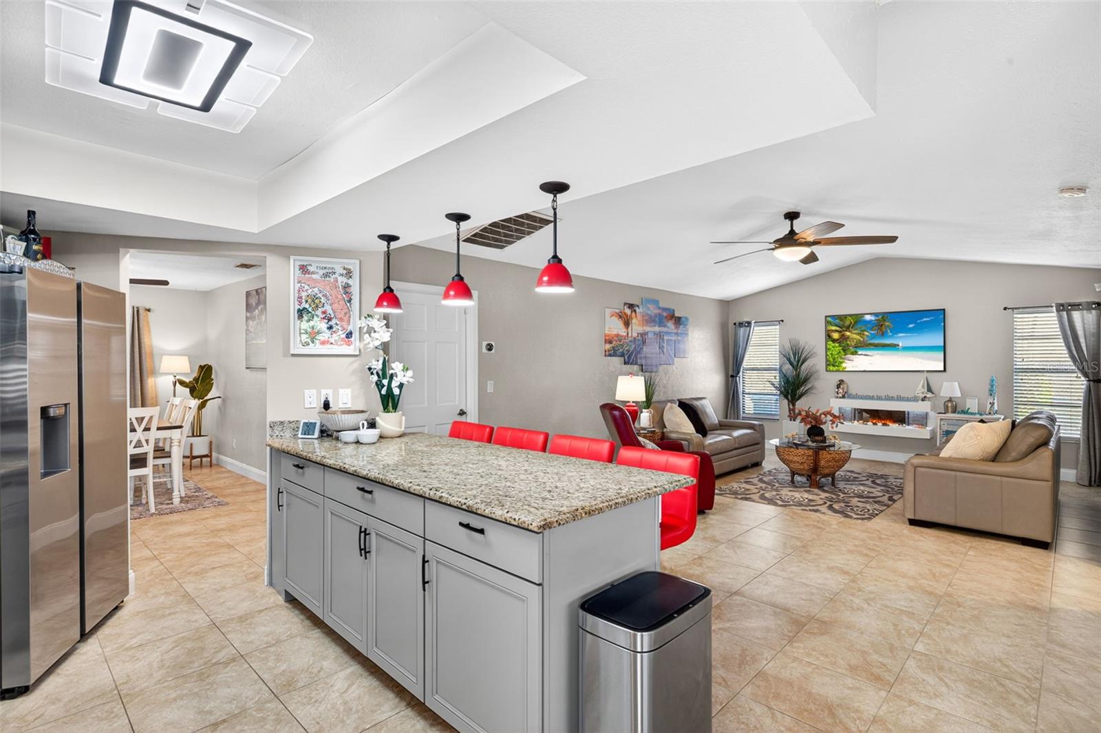 402 SW 37TH LN, CAPE CORAL, FL, 33914