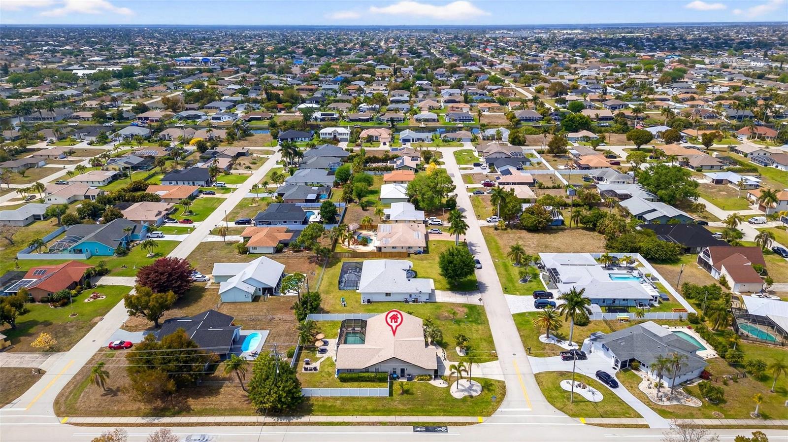 402 SW 37TH LN, CAPE CORAL, FL, 33914
