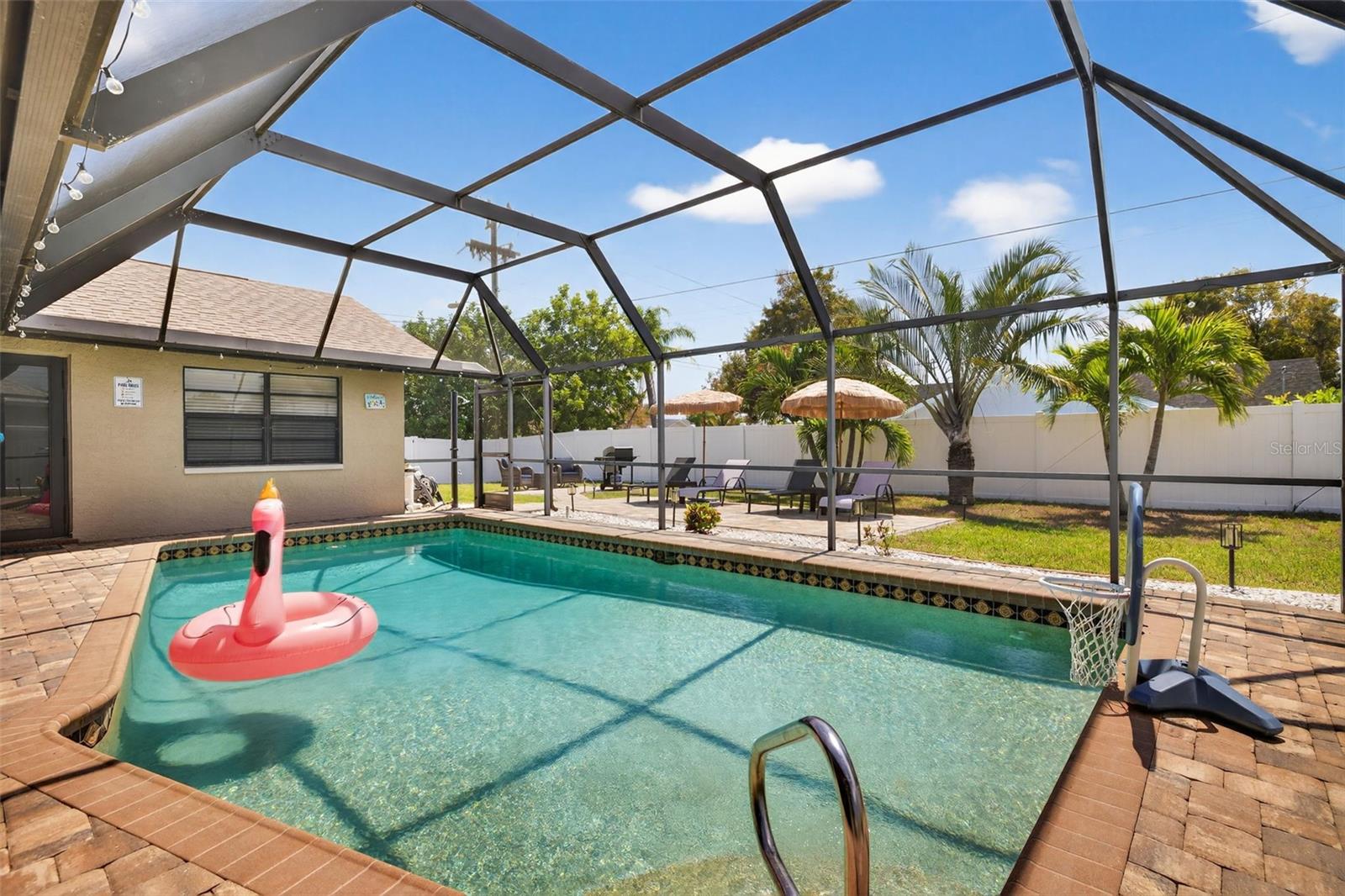 402 SW 37TH LN, CAPE CORAL, FL, 33914