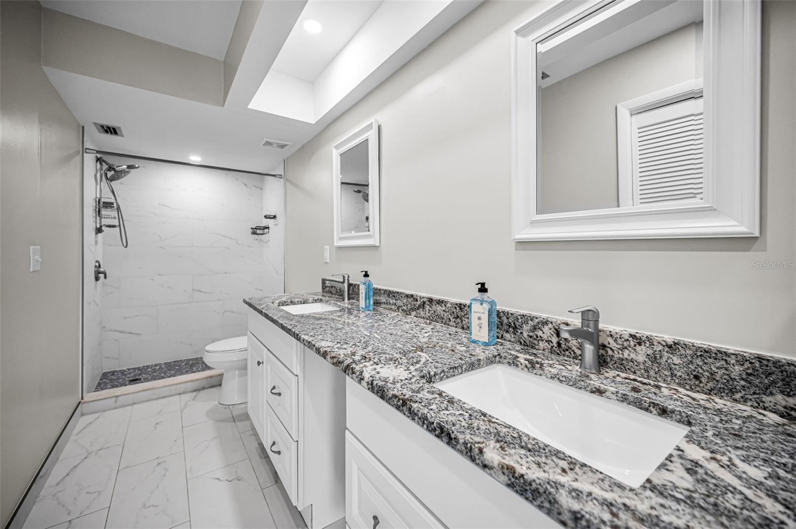 160 JAMES CT, OLDSMAR, FL, 34677