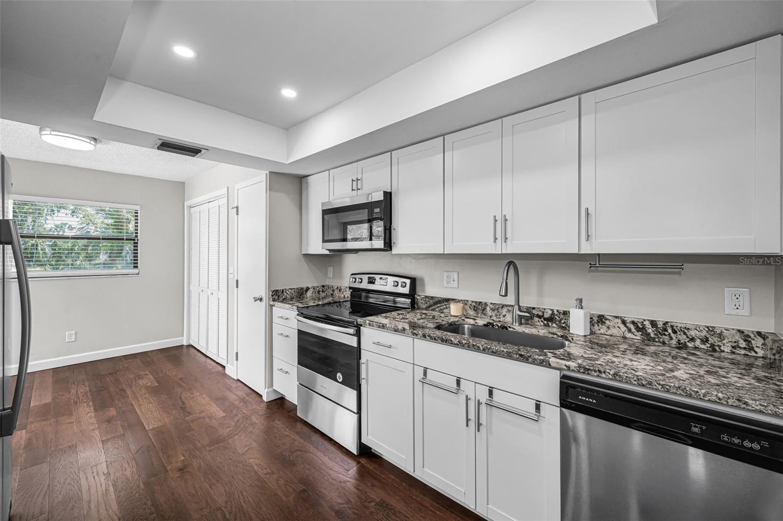 160 JAMES CT, OLDSMAR, FL, 34677