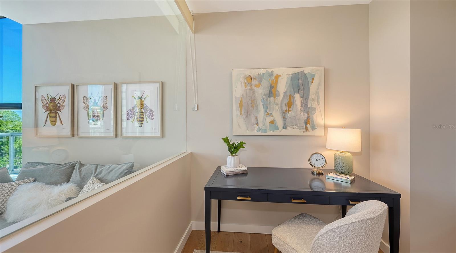 300 S PINEAPPLE AVE #302, SARASOTA, FL, 34236