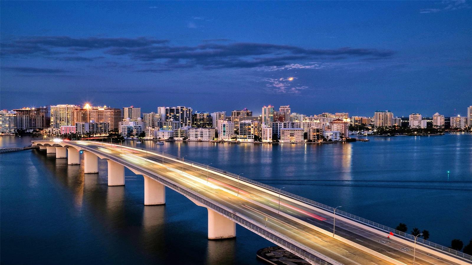 300 S PINEAPPLE AVE #302, SARASOTA, FL, 34236