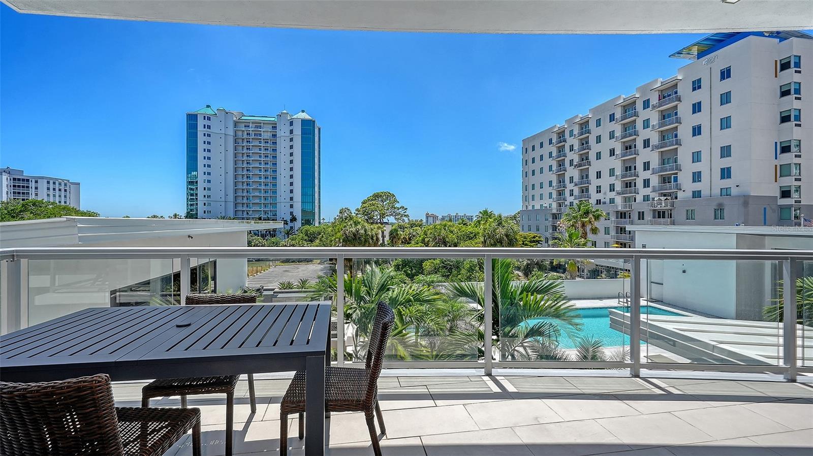 300 S PINEAPPLE AVE #302, SARASOTA, FL, 34236