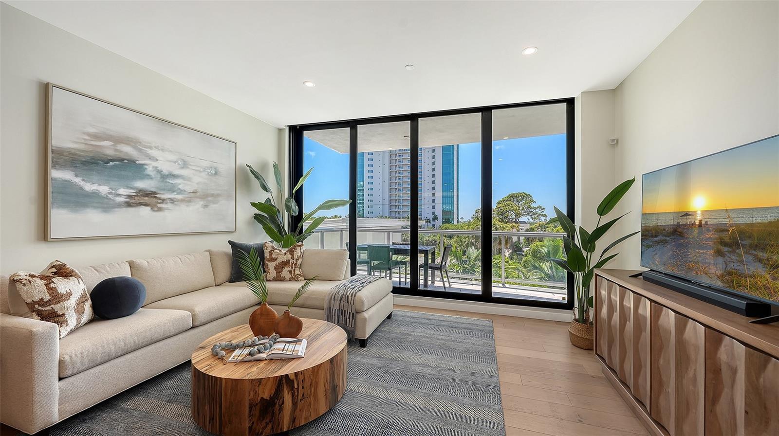 300 S PINEAPPLE AVE #302, SARASOTA, FL, 34236