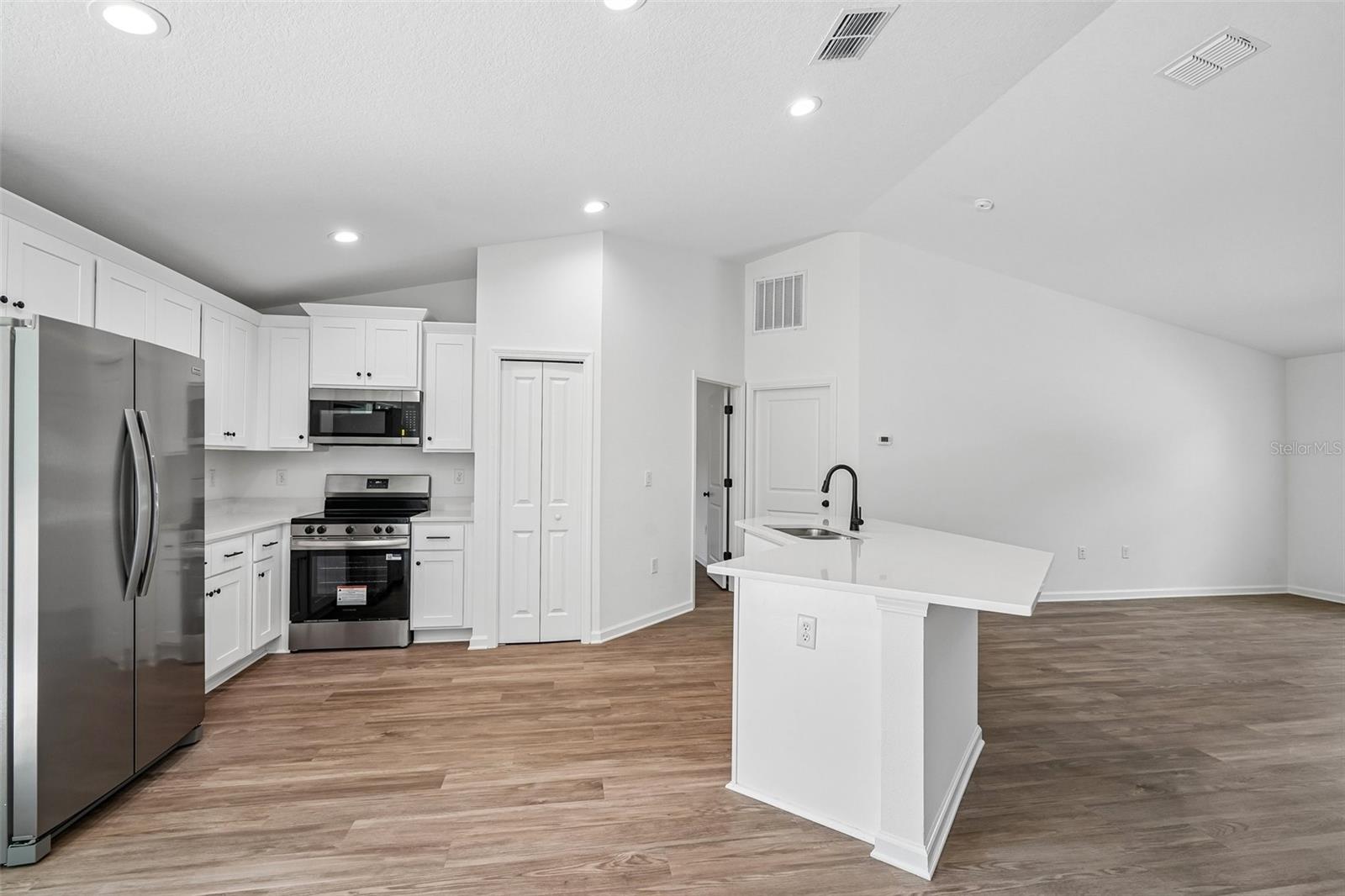 17 PECAN RUN TRAK, OCALA, FL, 34472