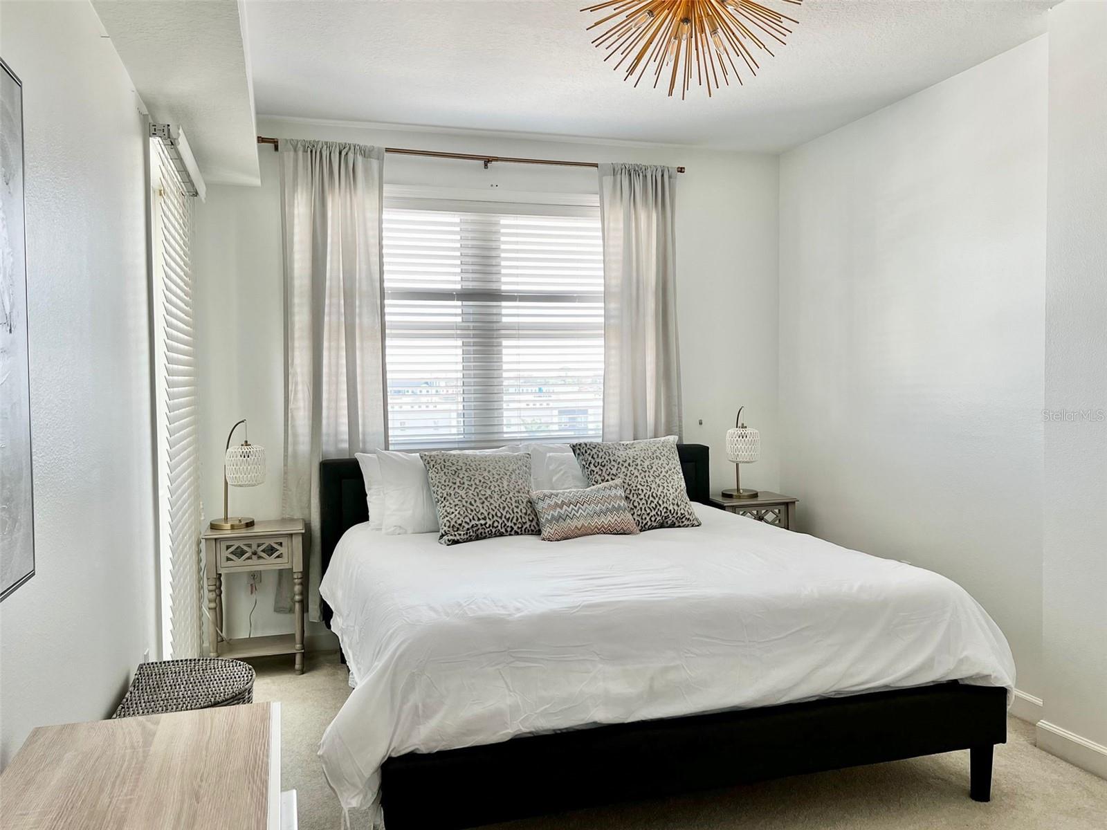 750 N TAMIAMI TRL #708, SARASOTA, FL, 34236