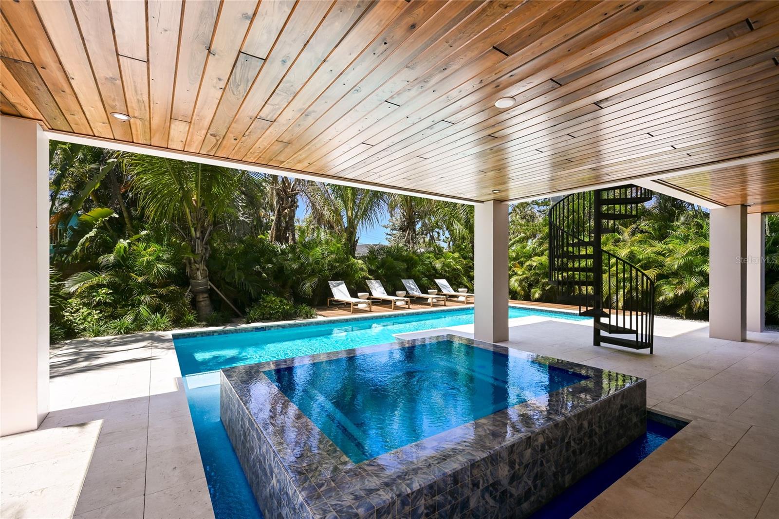 513 N BAY BLVD, ANNA MARIA, FL, 34216