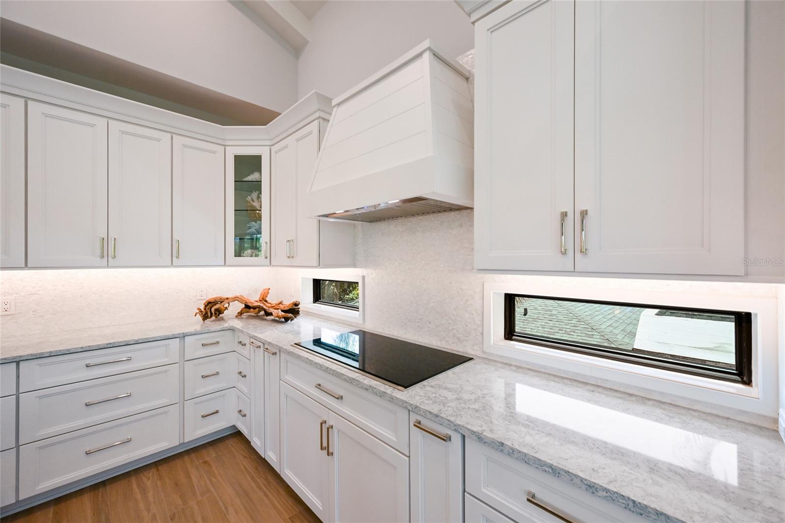 513 N BAY BLVD, ANNA MARIA, FL, 34216