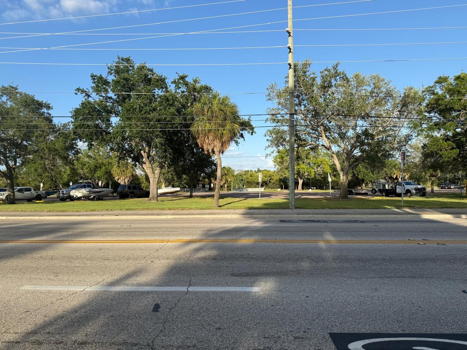 3733 6TH ST S, ST PETERSBURG, FL, 33705