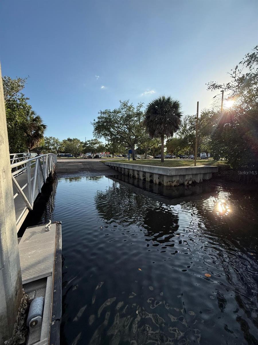 3733 6TH ST S, ST PETERSBURG, FL, 33705