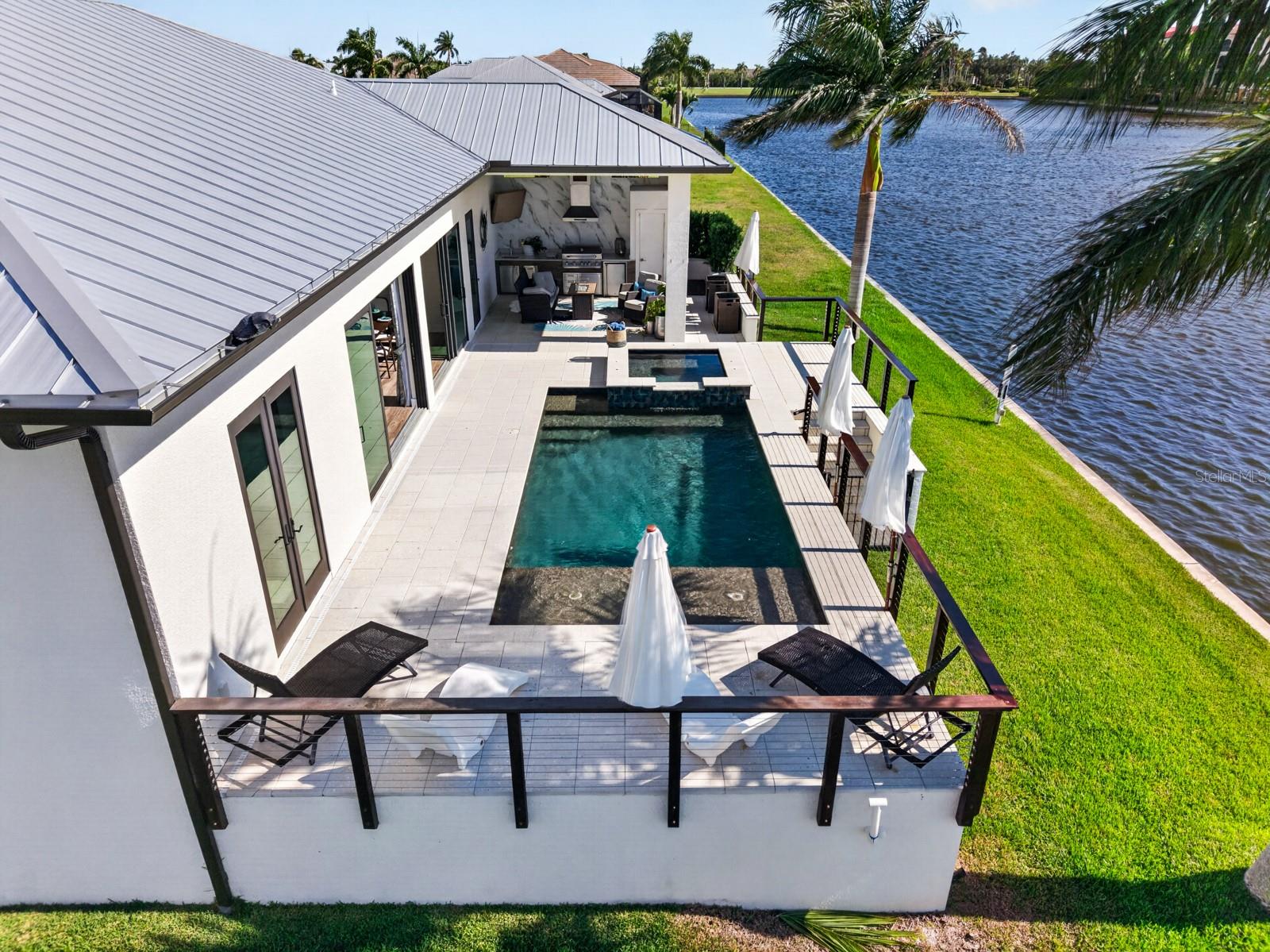 125 COLONY POINT DR, PUNTA GORDA, FL, 33950