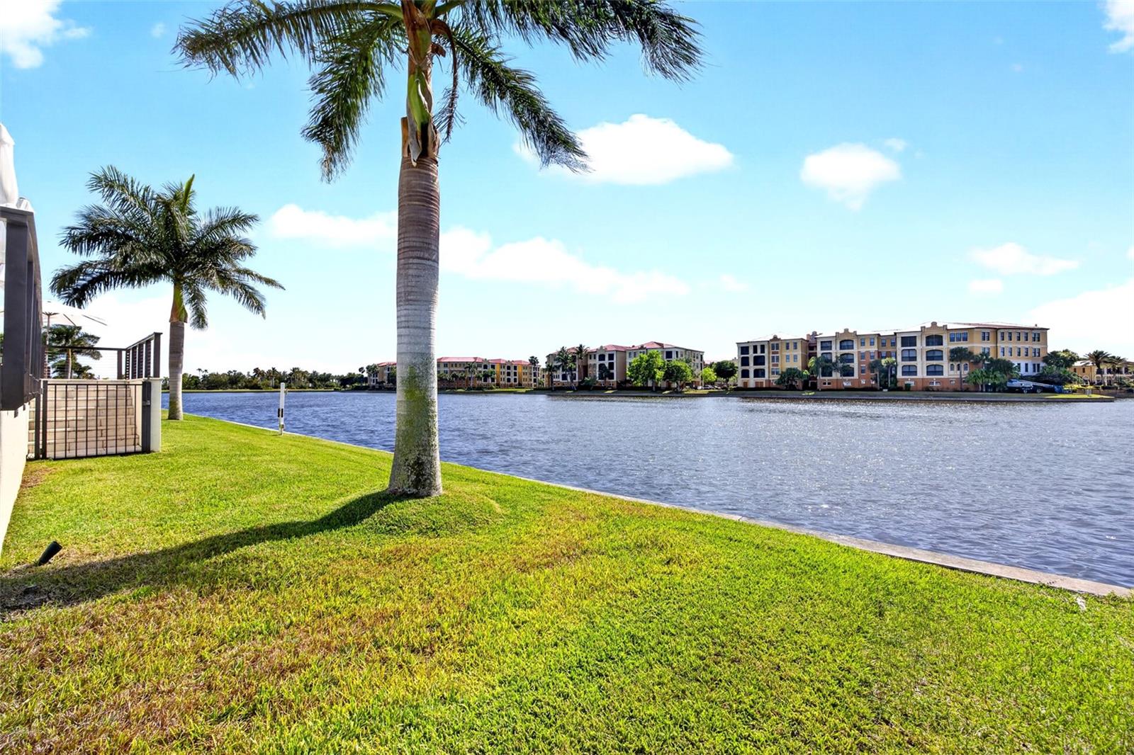 125 COLONY POINT DR, PUNTA GORDA, FL, 33950