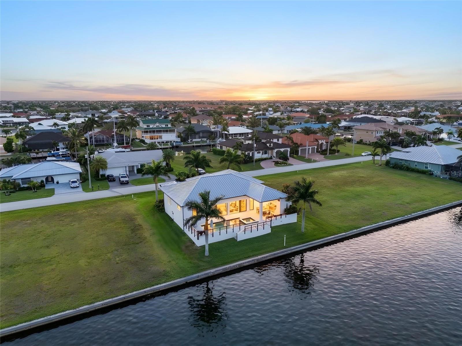 125 COLONY POINT DR, PUNTA GORDA, FL, 33950