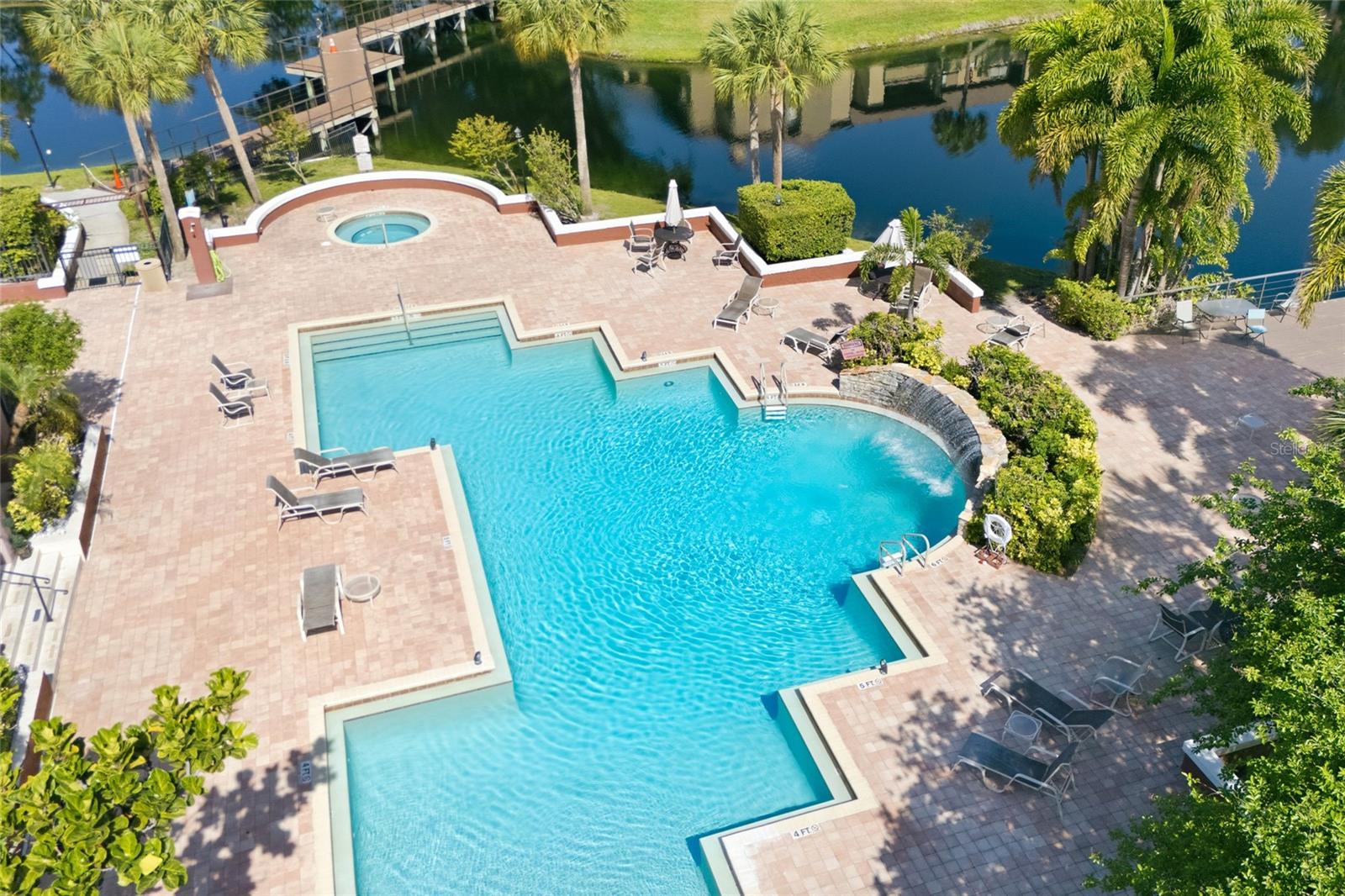 10265 GANDY BLVD N #1806, ST PETERSBURG, FL, 33702