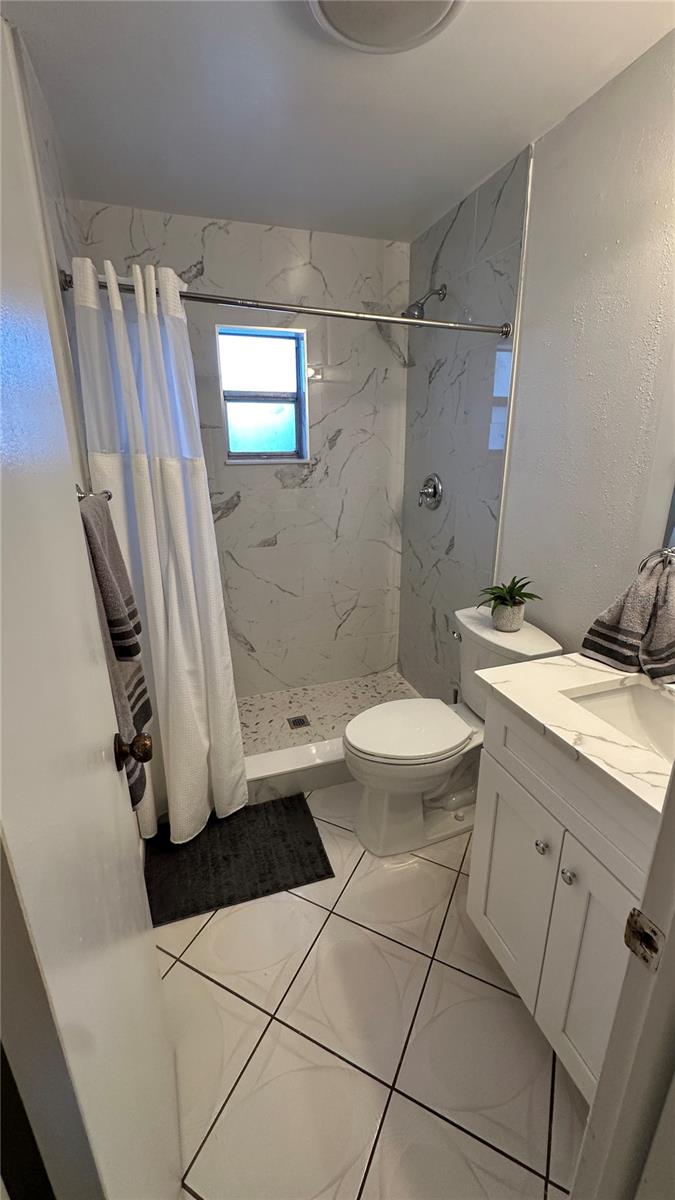 8603 BARKWOOD PL, TAMPA, FL, 33615