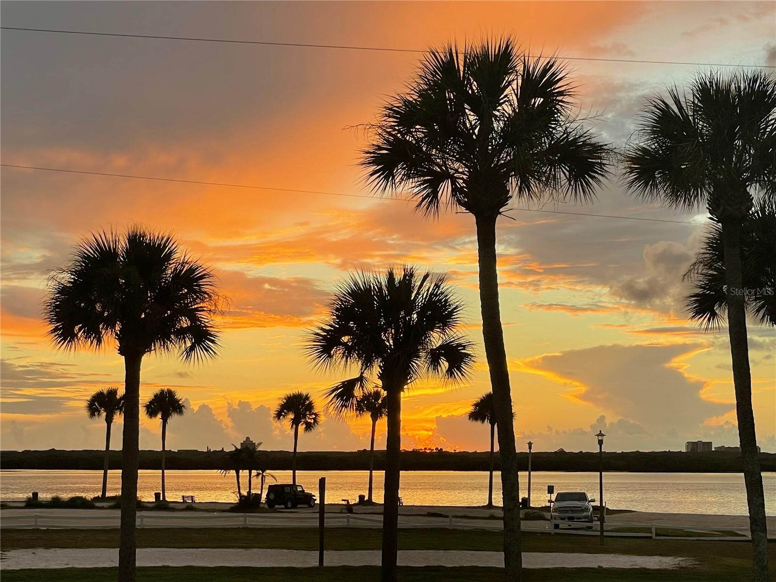500 S RIVERSIDE DR, EDGEWATER, FL, 32132