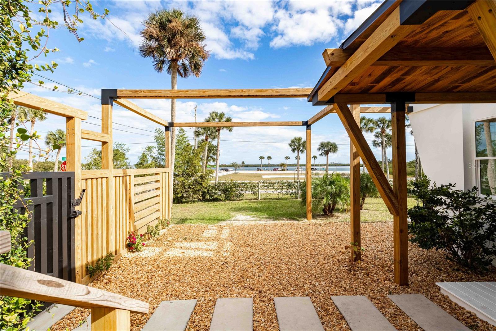 500 S RIVERSIDE DR, EDGEWATER, FL, 32132