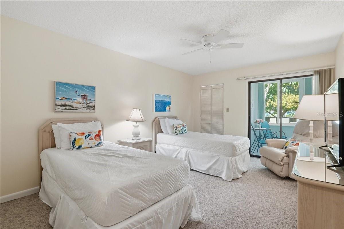 6500 FLOTILLA DR #212, HOLMES BEACH, FL, 34217