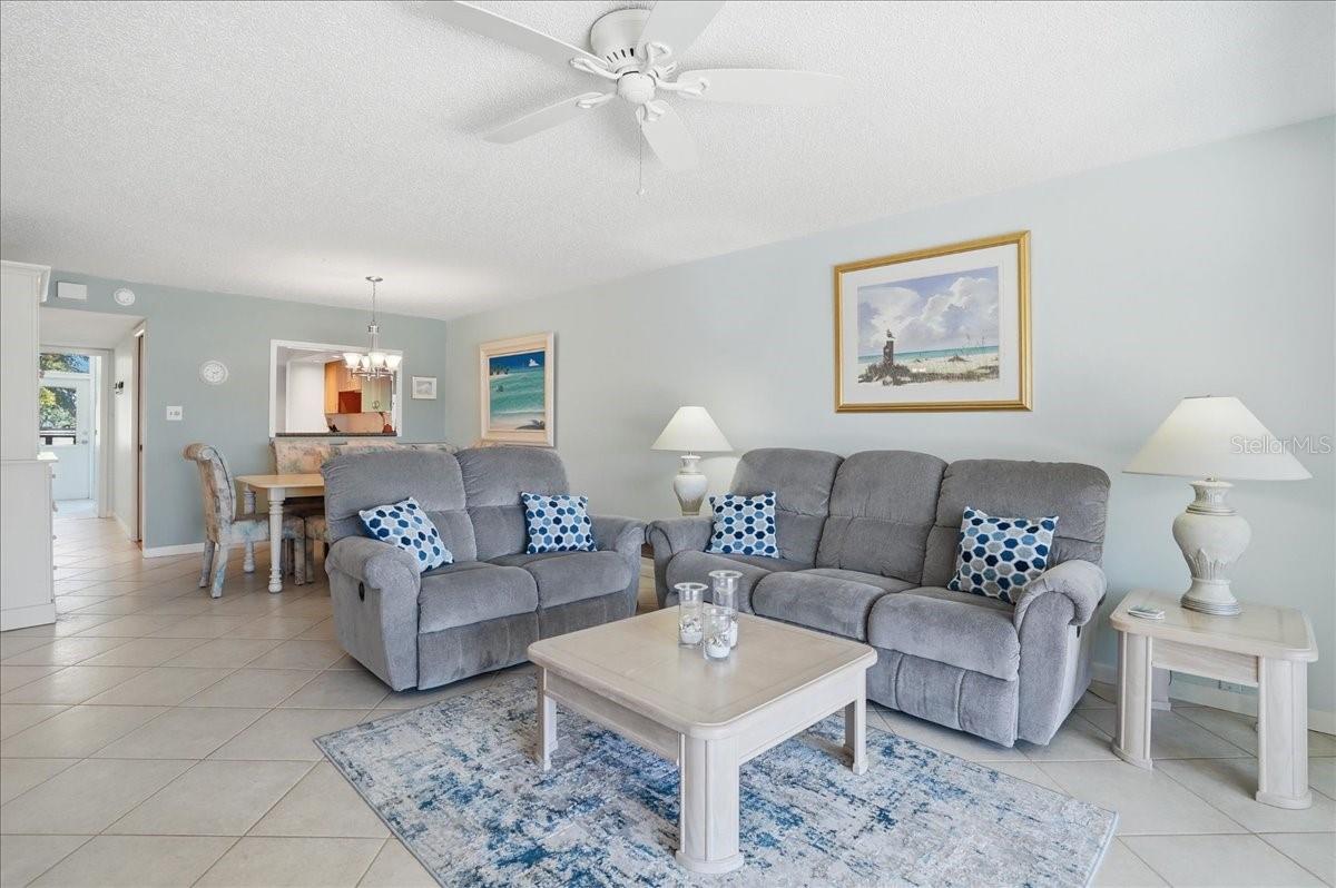 6500 FLOTILLA DR #212, HOLMES BEACH, FL, 34217