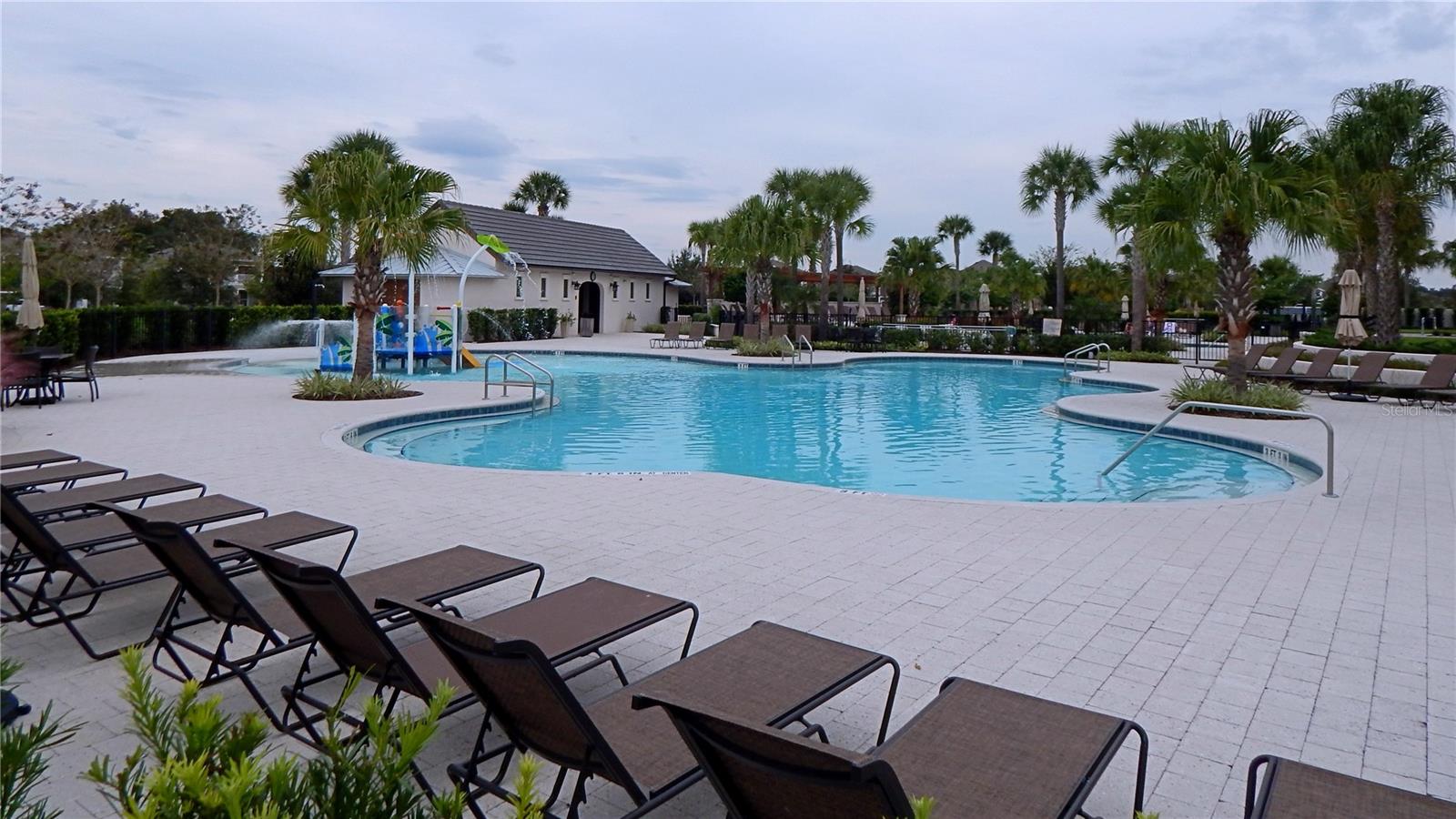 5827 MEADOWPARK PL, LITHIA, FL, 33547