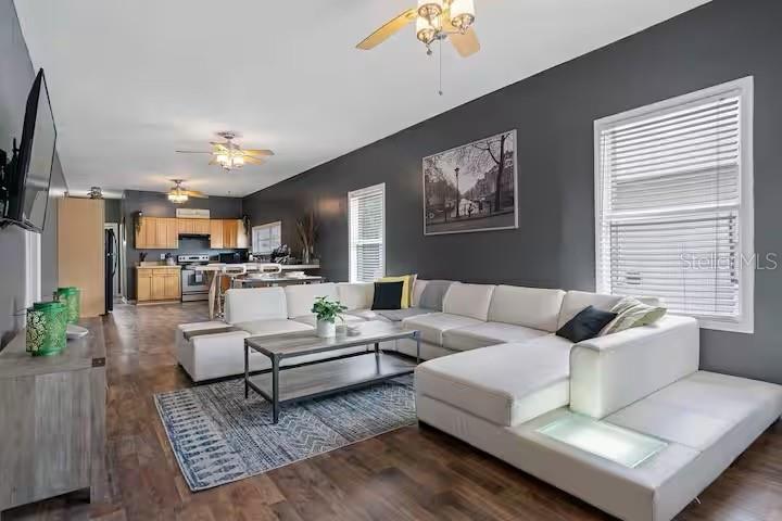 2213 E 3RD AVE, TAMPA, FL, 33605
