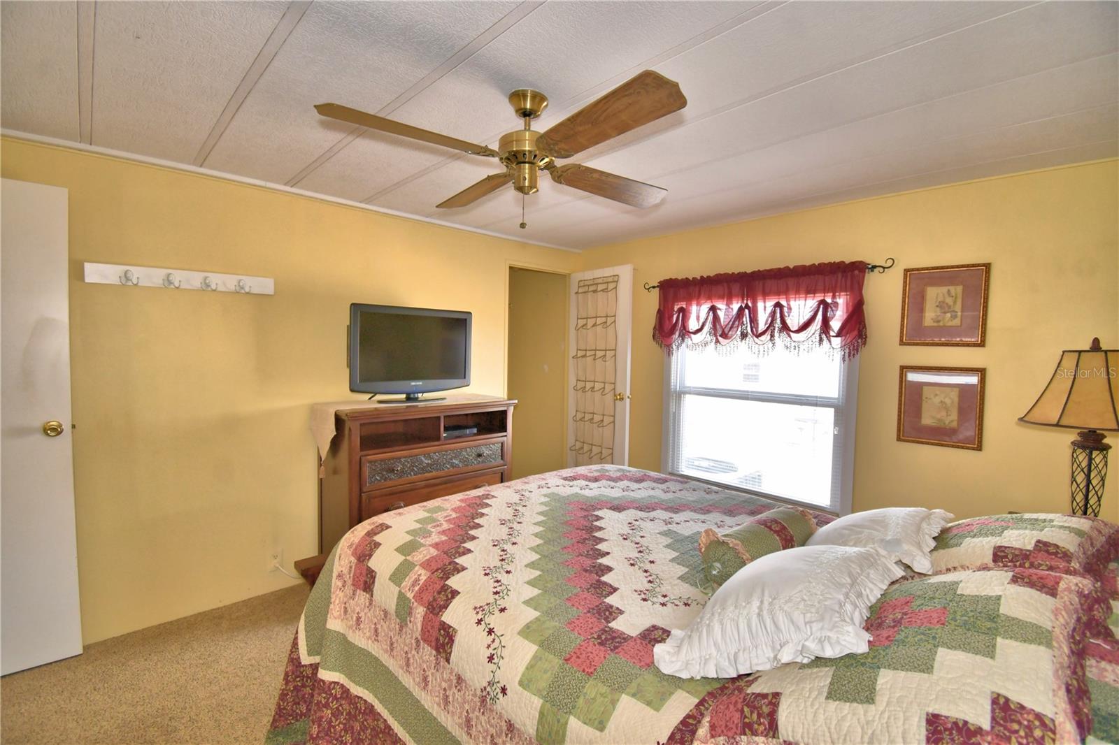 4150 ROLLING OAKS DR, WINTER HAVEN, FL, 33880