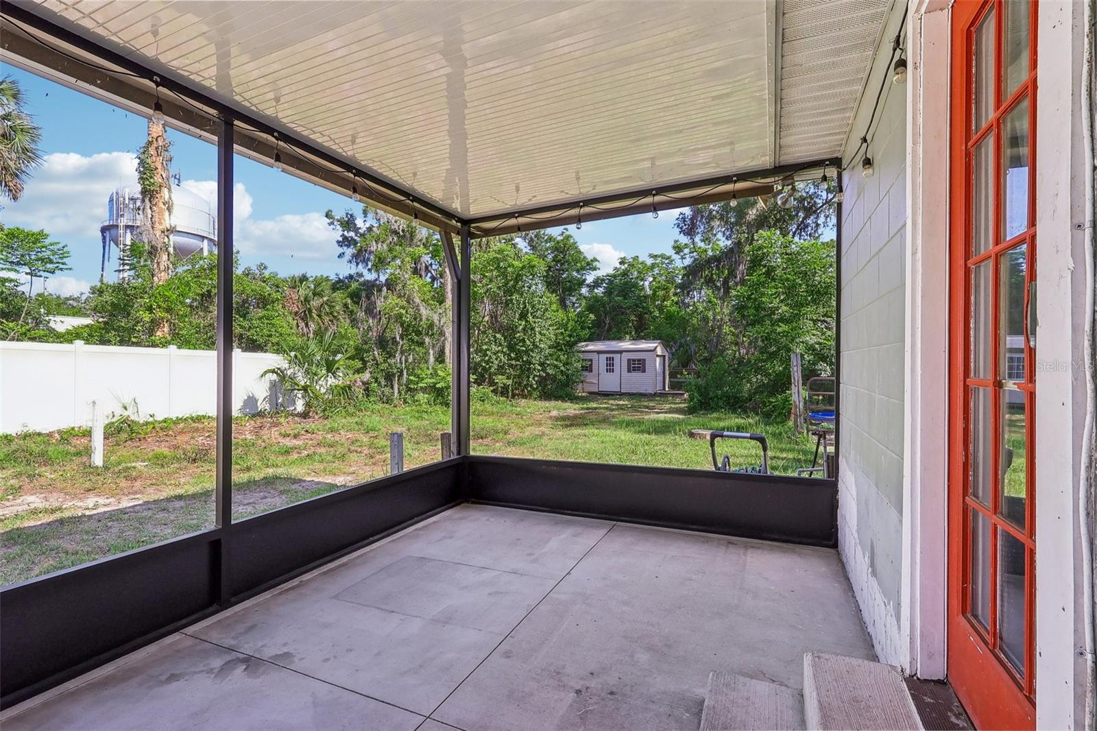 321 E 11TH AVE, MOUNT DORA, FL, 32757