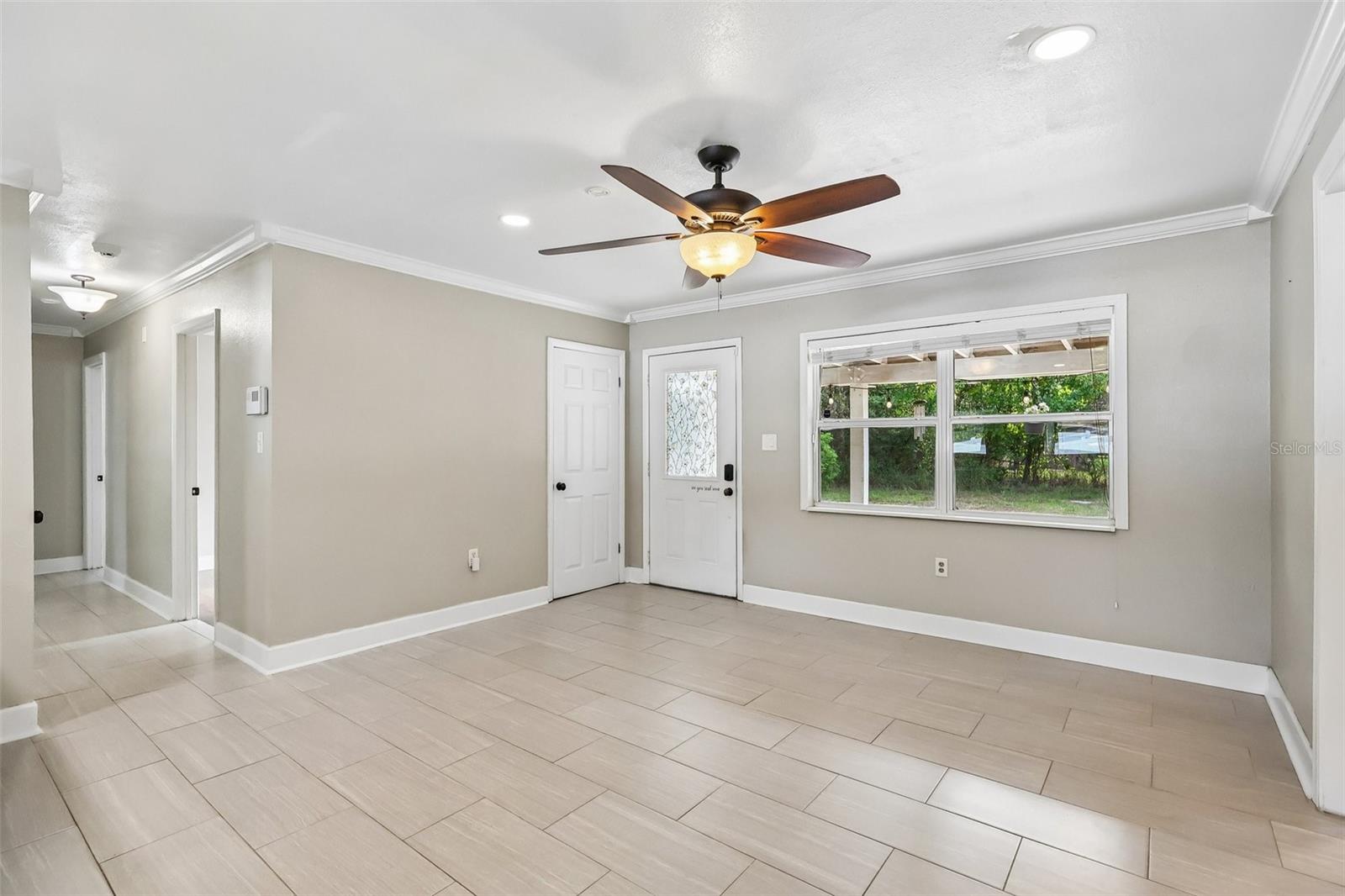 321 E 11TH AVE, MOUNT DORA, FL, 32757