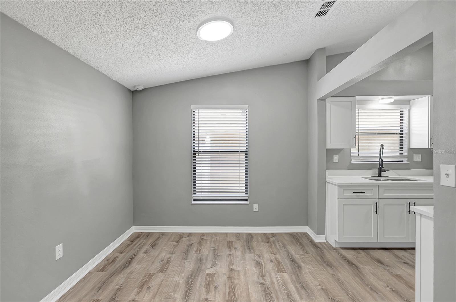 11333 MAYBROOK AVE, RIVERVIEW, FL, 33569